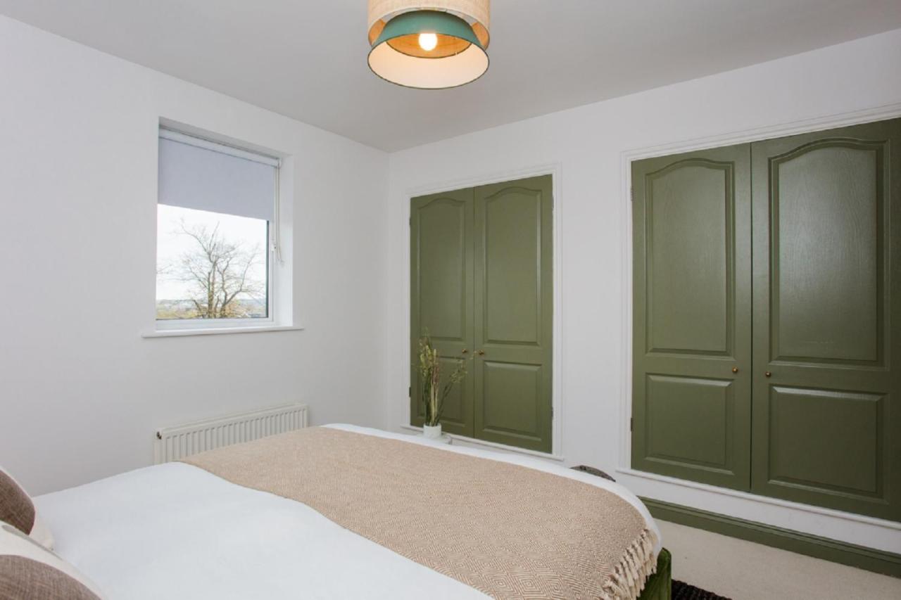 The Sparkford Gardens - Lovely 2Bdr With Balcony 런던 외부 사진