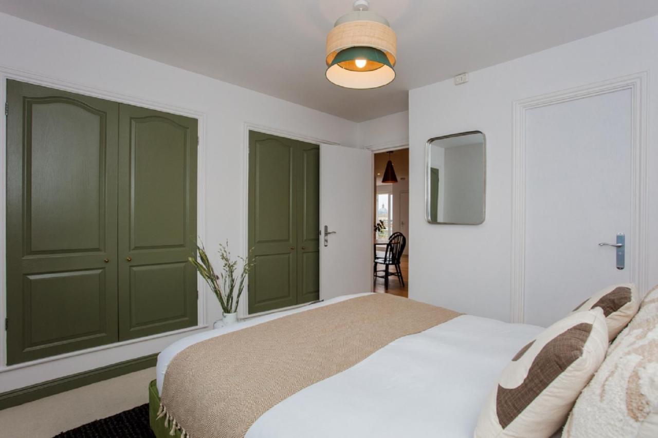 The Sparkford Gardens - Lovely 2Bdr With Balcony 런던 외부 사진