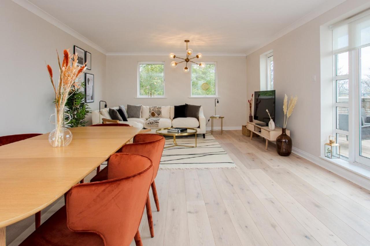The Sparkford Gardens - Lovely 2Bdr With Balcony 런던 외부 사진