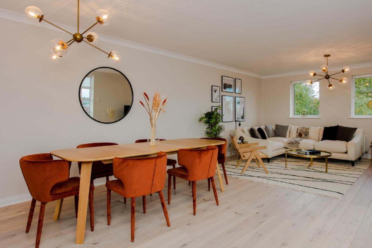 The Sparkford Gardens - Lovely 2Bdr With Balcony 런던 외부 사진