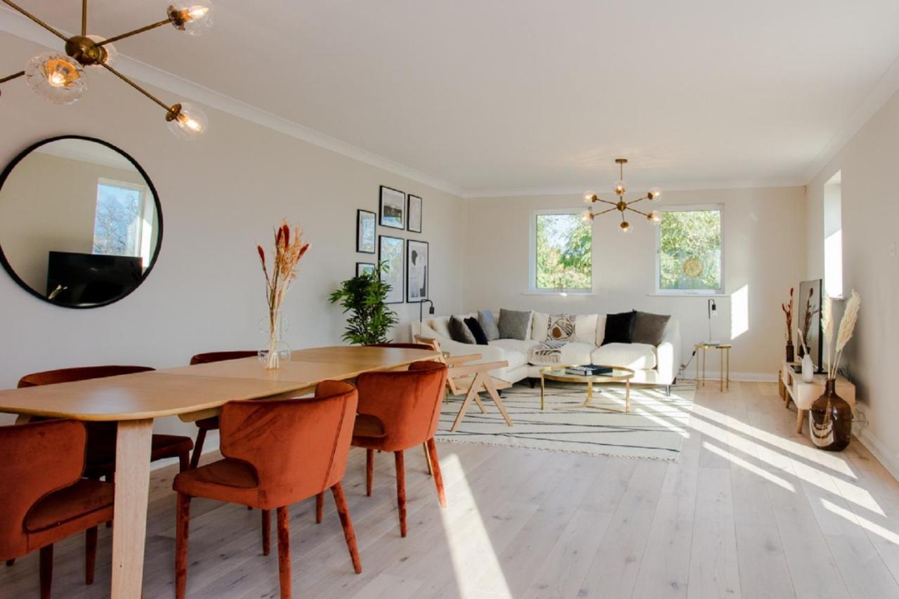 The Sparkford Gardens - Lovely 2Bdr With Balcony 런던 외부 사진